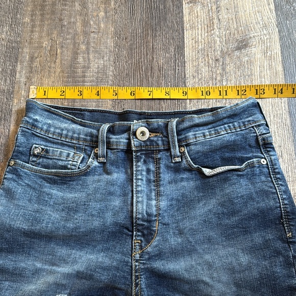 Levi's Denizen Juniors Blue Denim High Rise Shortie Shorts Roll Cuff Size 7 - Picture 4 of 10